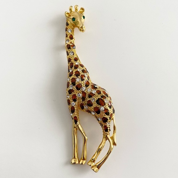 Jewelry - Giraffe Gold Tone Figural Brooch Pin Vintage Elegant Rhinestone and Enamel